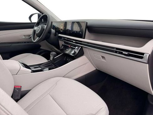 New 2026 Hyundai Tucson SEL FWD image 15
