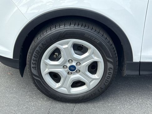 Used 2019 Ford Escape S FWD image 5