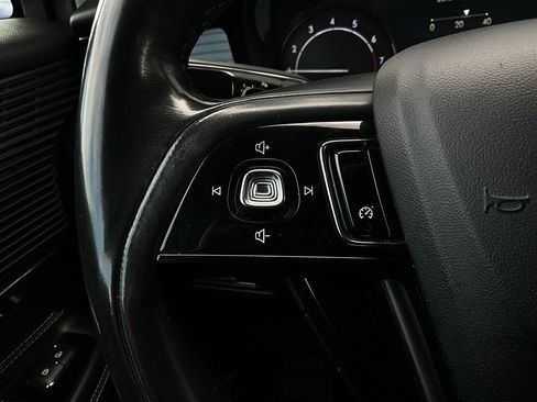 Used 2020 Lincoln Corsair FWD w/ Equipment Group 101A image 34