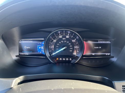 Used 2017 Ford Explorer XLT w/ Equipment Group 202A image 21