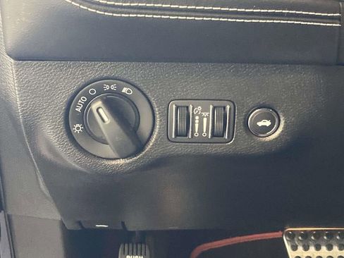 Used 2023 Dodge Challenger SRT Hellcat RWD image 18