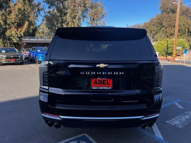 Used 2026 Chevrolet Suburban Premier AWD/4WD image 9