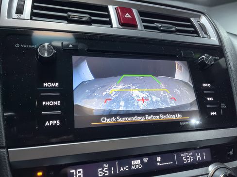 Used 2017 Subaru Outback 2.5i Limited image 35