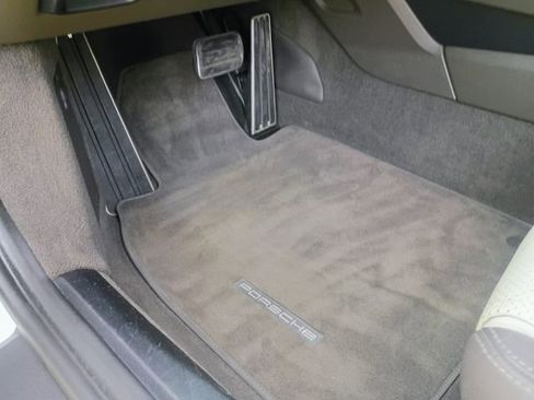 Used 2014 Porsche Cayman image 37