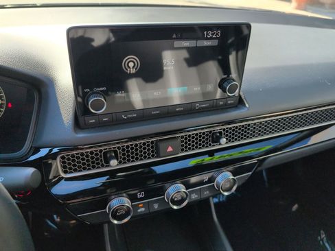 Used 2025 Honda Civic Sport image 15