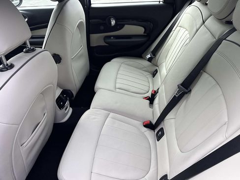 Used 2019 MINI Cooper Clubman S w/ Starlight Blue Edition FWD image 21