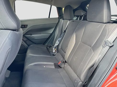 Used 2025 Subaru Crosstrek 2.5i Premium AWD/4WD image 24