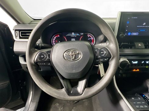 Used 2024 Toyota RAV4 LE AWD/4WD image 17