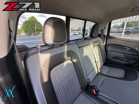 Used 2021 Chevrolet Colorado Z71 AWD/4WD image 26