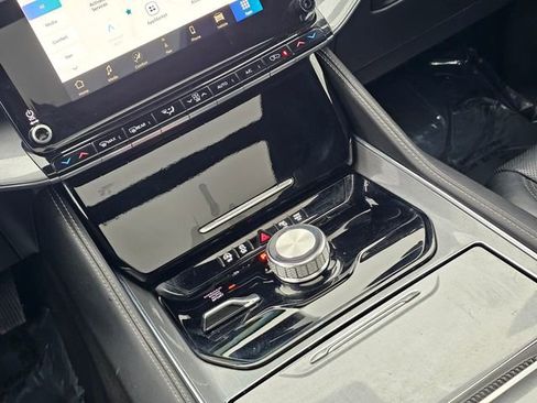 Used 2022 Jeep Wagoneer Series I image 37