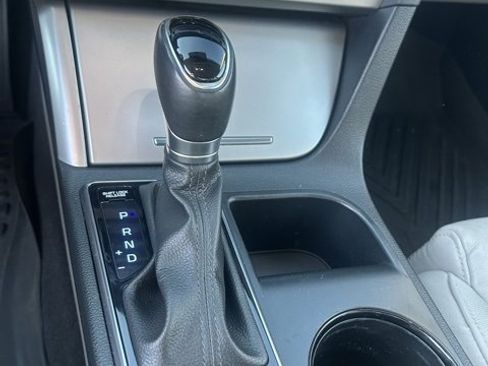 Used 2017 Hyundai Sonata Sport w/ Value Edition Package 02 image 18