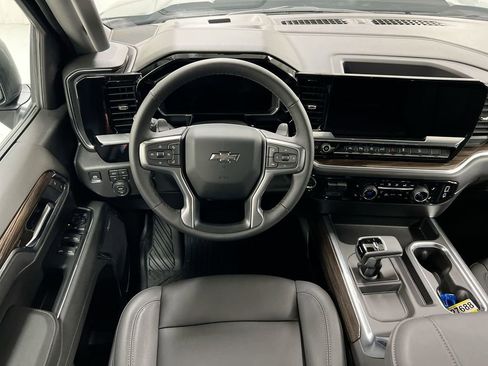 New 2026 Chevrolet Silverado 1500 LT Trail Boss w/ LT Trail Boss Premium Package AWD/4WD image 11