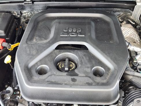 Used 2025 Jeep Wrangler Unlimited Sport S 4xe AWD/4WD image 16