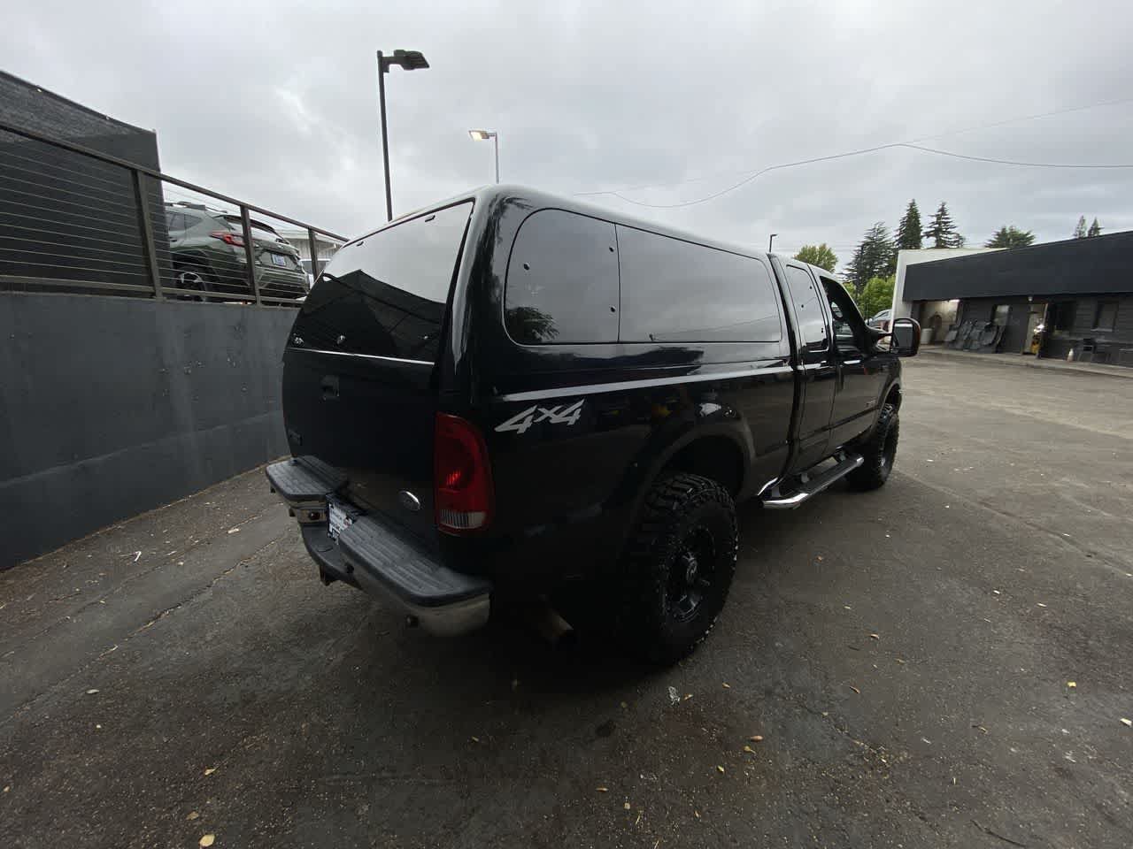Used 2003 Ford F250 4x4 SuperCab Super Duty image 6