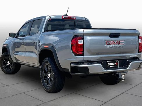 Used 2024 GMC Canyon Elevation w/ Elevation Premium Package RWD image 12
