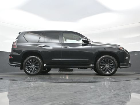 Used 2023 Lexus GX 460 Premium image 34