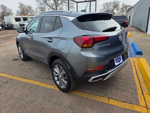 Used 2021 Buick Encore GX Essence w/ Experience Buick Package image 8