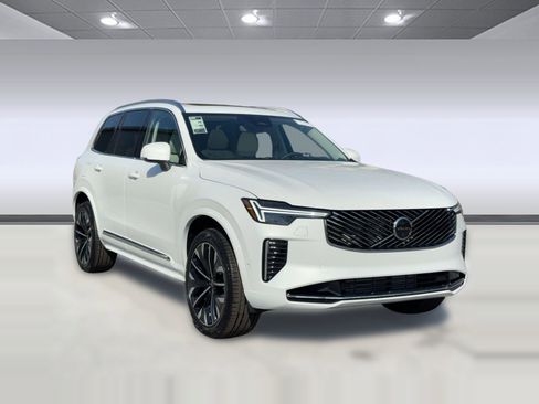 New 2026 Volvo XC90 T8 Ultra w/ Protection Package Premier image 6