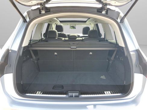 New 2026 Mercedes-Benz GLS 450 4MATIC image 9