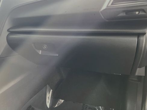 Used 2018 Subaru Crosstrek 2.0i Premium AWD/4WD image 35