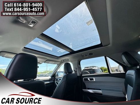 Used 2024 Ford Explorer XLT w/ Equipment Group 202A AWD/4WD image 19