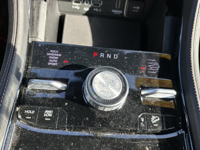 Used 2024 Jeep Grand Cherokee L Summit AWD/4WD image 24