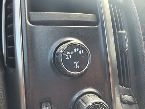 Used 2018 Chevrolet Silverado 1500 LT w/ All Star Edition AWD/4WD image 18
