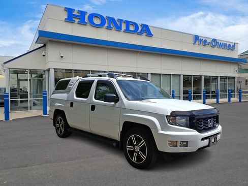 Used 2014 Honda Ridgeline Sport image 3