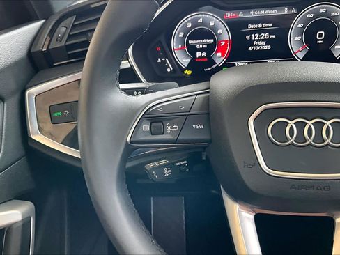 Used 2025 Audi Q3 2.0T Premium Plus AWD/4WD image 24