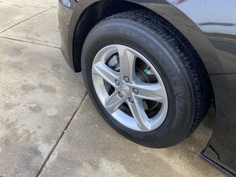 Used 2024 Chevrolet Malibu LT image 24