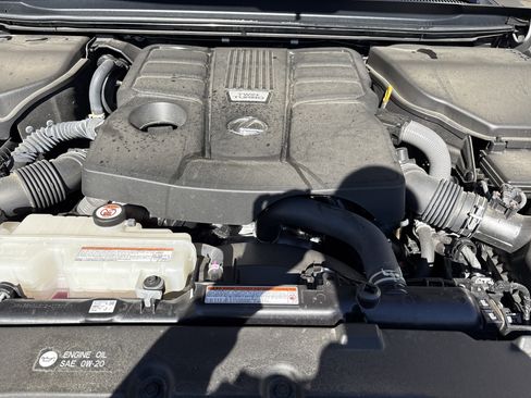 Certified 2024 Lexus GX 550 image 34