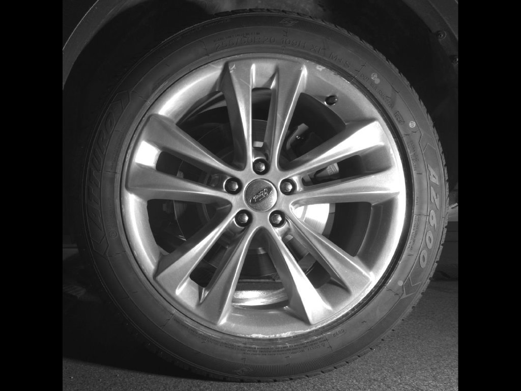 Used 2018 Ford Explorer Limited w/ Equipment Group 301A AWD/4WD image 3
