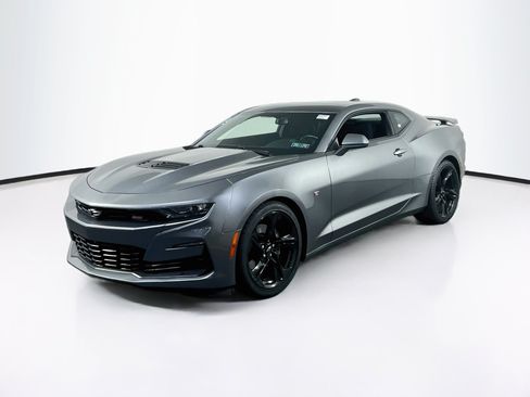 Used 2022 Chevrolet Camaro SS RWD image 1
