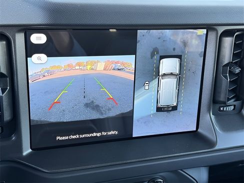 New 2025 Ford Bronco Badlands image 15