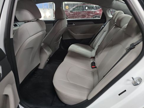 Used 2018 Hyundai Sonata SE image 13