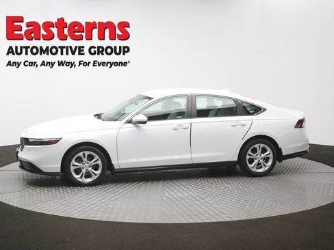 Used 2023 Honda Accord LX image 58