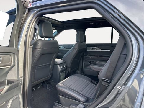 New 2026 Ford Explorer ST-Line w/ ST-Line Street Pack AWD/4WD image 31
