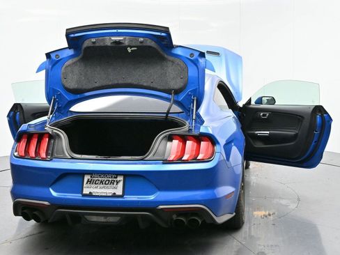 Used 2019 Ford Mustang GT image 33