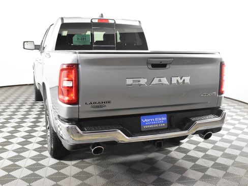 Used 2025 RAM 1500 Laramie image 7
