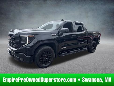 Used 2024 GMC Sierra 1500 Elevation AWD/4WD image 1