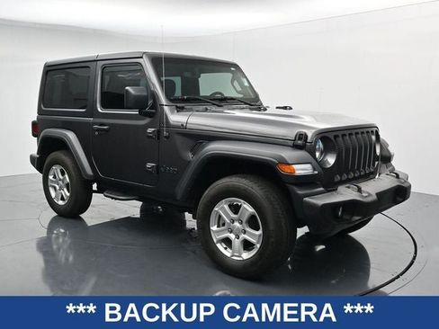Used 2023 Jeep Wrangler Sport AWD/4WD image 2