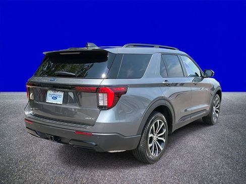 New 2026 Ford Explorer ST-Line AWD/4WD image 3