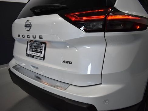 New 2026 Nissan Rogue SV image 12