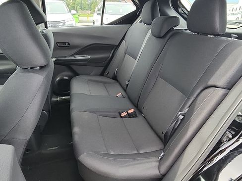 New 2025 Nissan Kicks Play S image 7