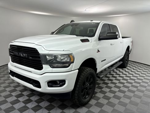 Used 2021 GMC Yukon SLT image 25