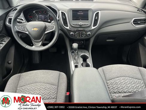 Certified 2024 Chevrolet Equinox LT FWD image 14