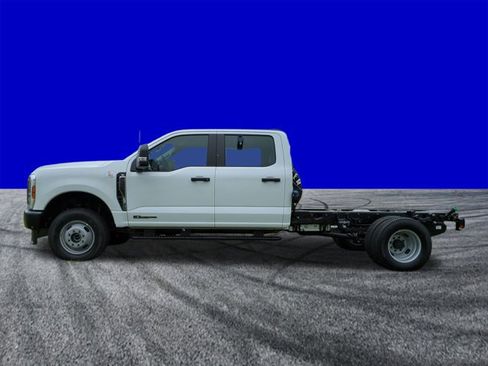 New 2026 Ford F350 XL image 7
