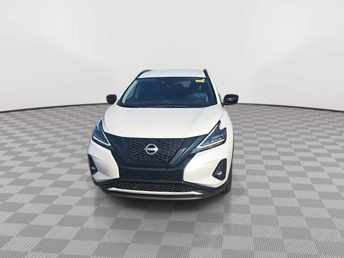 Used 2024 Nissan Murano SV w/ SV Midnight Edition Package FWD image 3