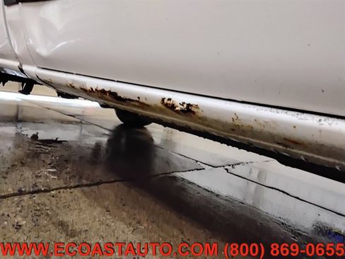 Used 2000 Chevrolet Silverado 1500 LS w/ Off-Road Chassis Pkg image 16