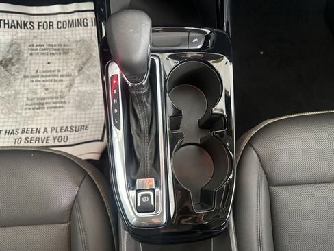 Used 2025 Chevrolet Trax ACTIV w/ Driver Confidence Package image 18